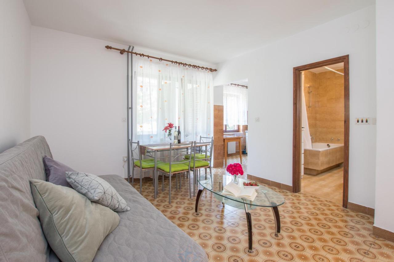 Apartments Nono Toni Poreč Buitenkant foto