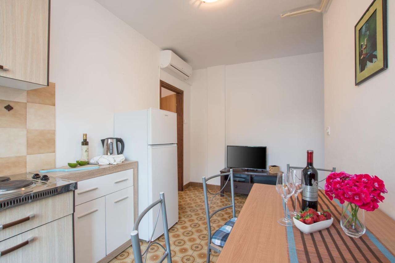 Apartments Nono Toni Poreč Buitenkant foto